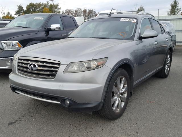 JNRBS08W88X400189 - 2008 INFINITI FX45 GRAY photo 2