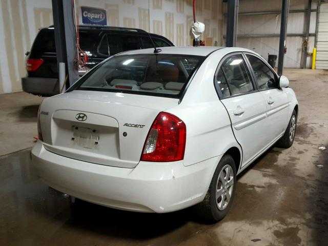 KMHCN46C49U313089 - 2009 HYUNDAI ACCENT GLS WHITE photo 4