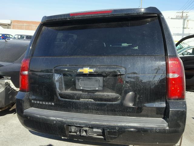 1GNSCJKC2FR277418 - 2015 CHEVROLET SUBURBAN C BLACK photo 9