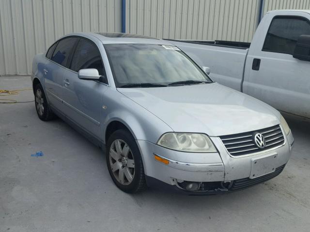 WVWTH63B82P071110 - 2002 VOLKSWAGEN PASSAT GLX SILVER photo 1