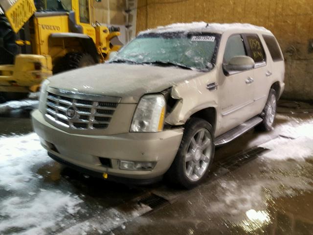 1GYFK63847R158429 - 2007 CADILLAC ESCALADE L GOLD photo 1