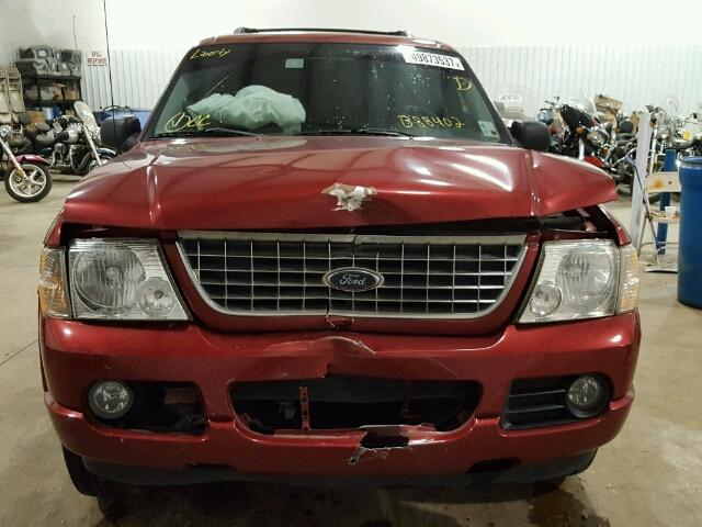 1FMDU75W64UB88402 - 2004 FORD EXPLORER L MAROON photo 9