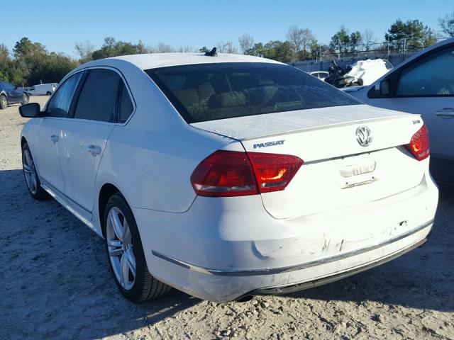 1VWCM7A38DC033820 - 2013 VOLKSWAGEN PASSAT SEL WHITE photo 3