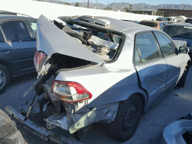 3HGCG66511G704060 - 2001 HONDA ACCORD LX GRAY photo 4