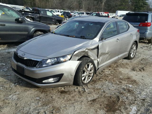 5XXGM4A74CG069203 - 2012 KIA OPTIMA LX SILVER photo 2