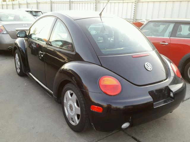 3VWCT21CX1M405142 - 2001 VOLKSWAGEN NEW BEETLE 黑色 照片 3
