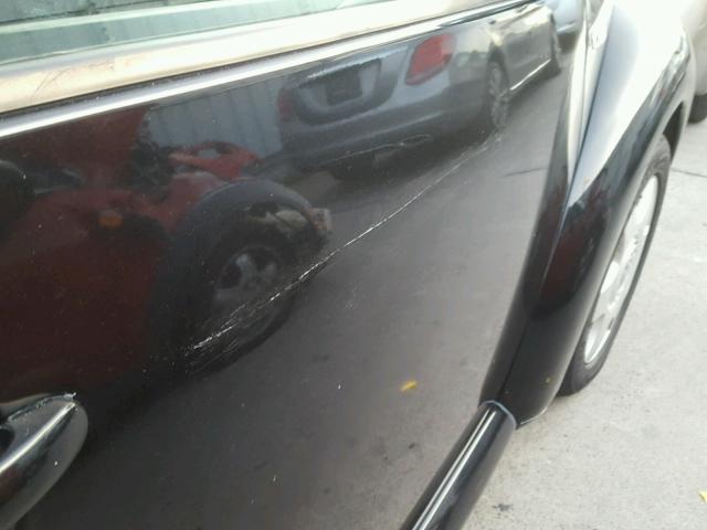 3VWCT21CX1M405142 - 2001 VOLKSWAGEN NEW BEETLE 黑色 照片 9