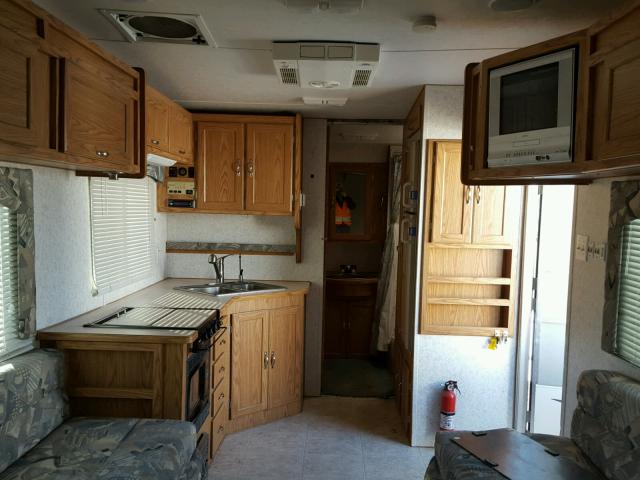 5HRFF21287C017739 - 2007 RV 30 FT RV WHITE photo 5