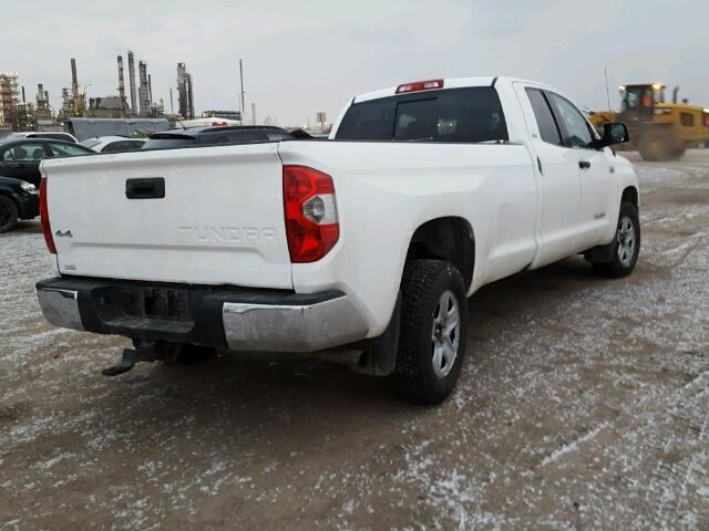 5TFCY5F12FX017837 - 2015 TOYOTA TUNDRA DOU WHITE photo 4