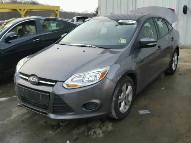 1FADP3F25EL446342 - 2014 FORD FOCUS SE GRAY photo 2