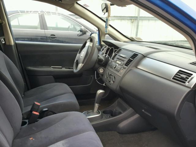 3N1BC13E47L439215 - 2007 NISSAN VERSA S BLUE photo 5