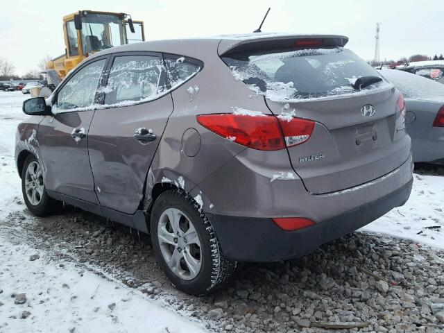 KM8JT3AC6BU166424 - 2011 HYUNDAI TUCSON GL BROWN photo 3