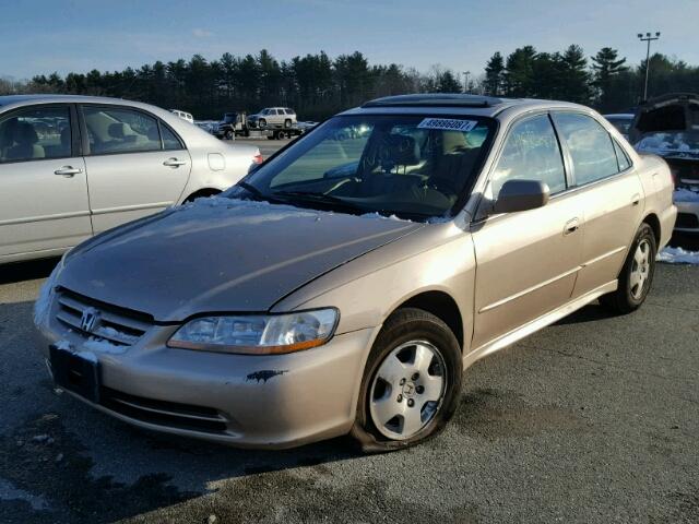 1HGCG16551A065828 - 2001 HONDA ACCORD EX SILVER photo 2