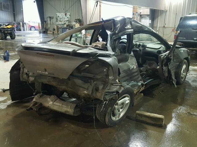 1G2NE52F32C218266 - 2002 PONTIAC GRAND AM S 棕色 照片 4