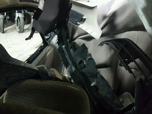 1G2NE52F32C218266 - 2002 PONTIAC GRAND AM S 棕色 照片 6