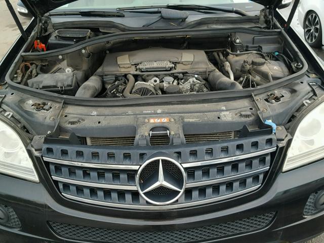 4JGBB86E17A251193 - 2007 MERCEDES-BENZ ML 350 BLACK photo 7