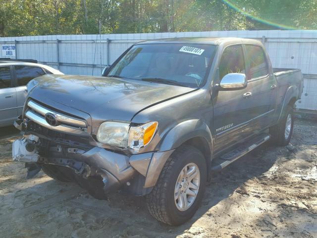 5TBET34196S530418 - 2006 TOYOTA TUNDRA DOU GRAY photo 2