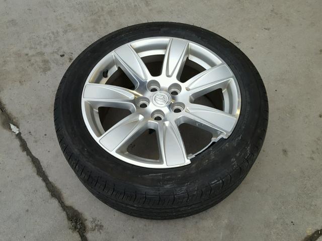 1G4GC5ED6BF370413 - 2011 BUICK LACROSSE C BLACK photo 9