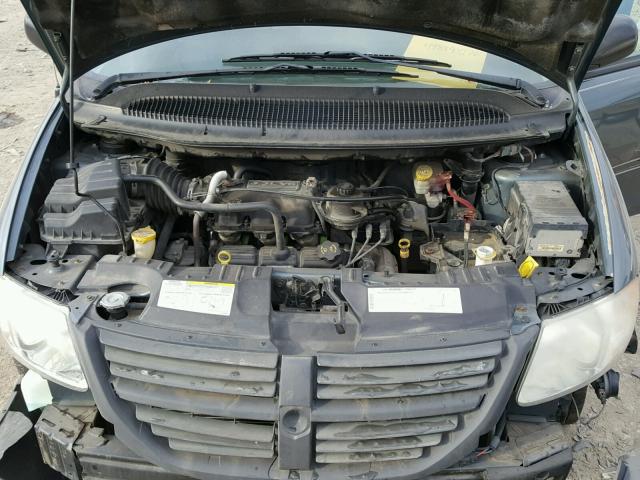 1D4GP25R55B169586 - 2005 DODGE CARAVAN SE GREEN photo 7