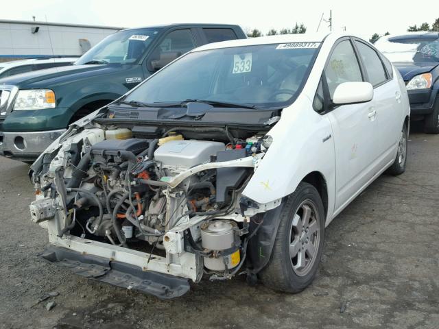 JTDKB20U673249669 - 2007 TOYOTA PRIUS WHITE photo 2