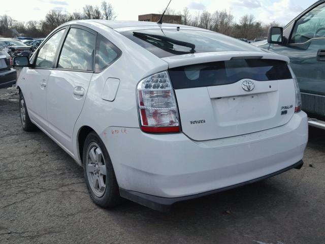 JTDKB20U673249669 - 2007 TOYOTA PRIUS WHITE photo 3