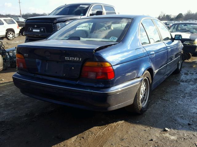 WBADM6345YGU20585 - 2000 BMW 528 I AUTO BLUE photo 4