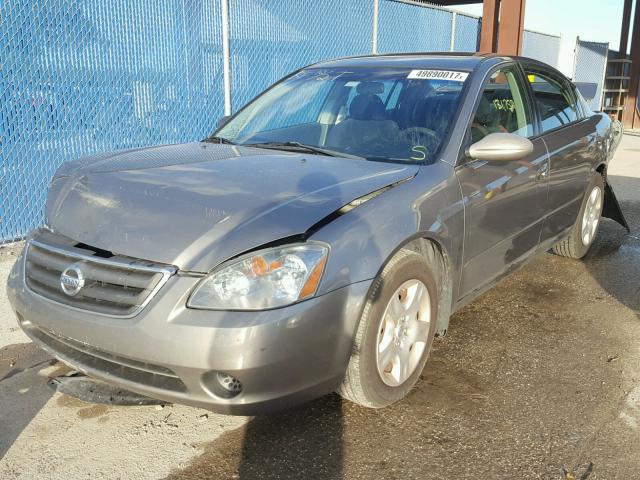 1N4AL11D73C184266 - 2003 NISSAN ALTIMA BAS BEIGE photo 2