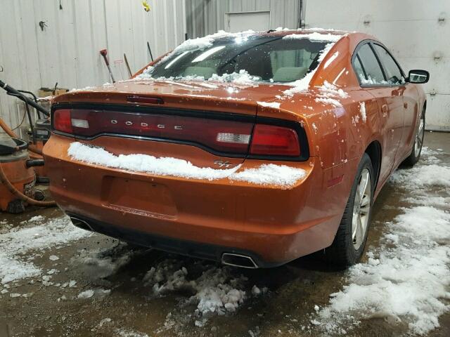 2B3CM5CT4BH500795 - 2011 DODGE CHARGER R/ ORANGE photo 4