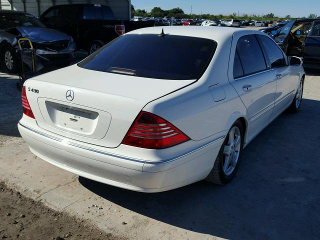 WDBNG70J84A413981 - 2004 MERCEDES-BENZ S 430 WHITE photo 4