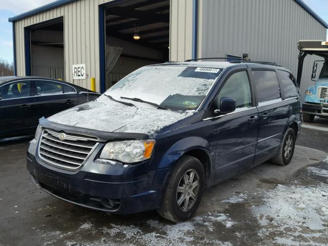 2A8HR54P48R619191 - 2008 CHRYSLER TOWN & COU BLUE photo 2