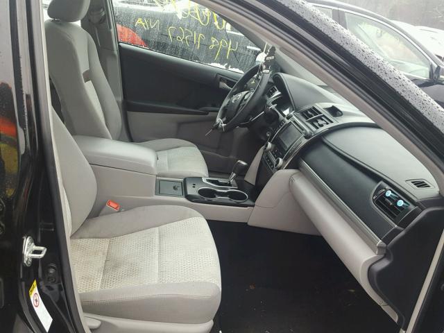 4T4BF1FK8CR183667 - 2012 TOYOTA CAMRY BASE BLACK photo 5