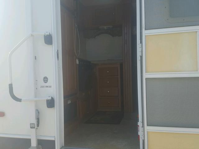 5L4TP242263018189 - 2006 OTHR MOTORHOME TWO TONE photo 5