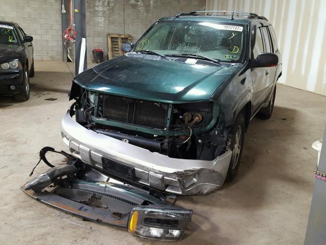 1GNDT13SX52326158 - 2005 CHEVROLET TRAILBLAZE GREEN photo 2