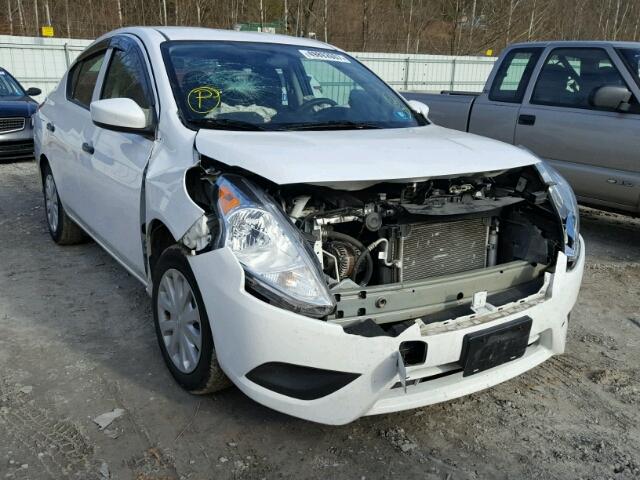 3N1CN7AP0GL836720 - 2016 NISSAN VERSA S WHITE photo 1