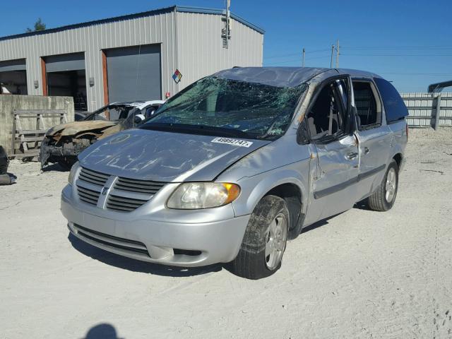 1D4GP45R25B428658 - 2005 DODGE CARAVAN SX GRAY photo 2