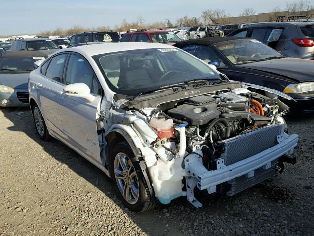 3FA6P0LUXFR247786 - 2015 FORD FUSION SE WHITE photo 1