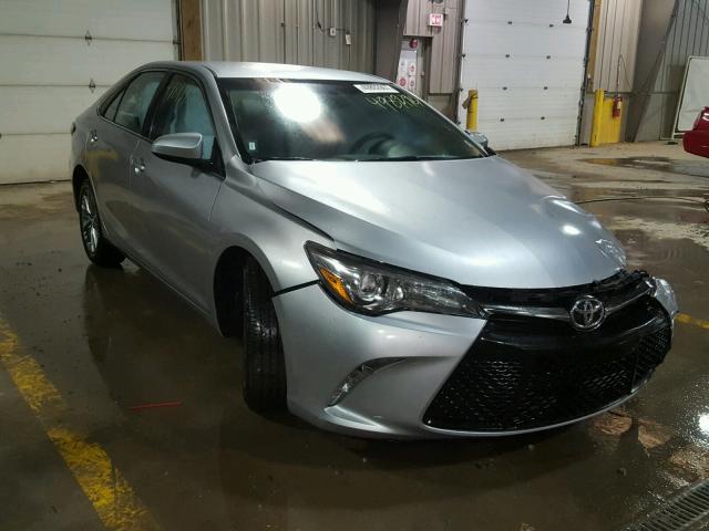 4T1BF1FK5HU337057 - 2017 TOYOTA CAMRY LE SILVER photo 1