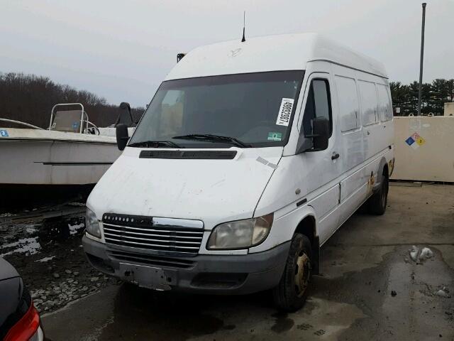 WD2YD542X35508031 - 2003 SPRINTER 3500 SPRIN WHITE photo 2