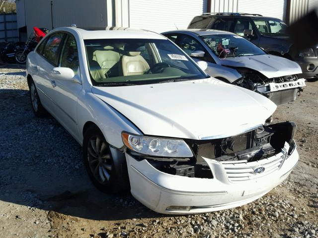 KMHFC46F17A176074 - 2007 HYUNDAI AZERA SE WHITE photo 1