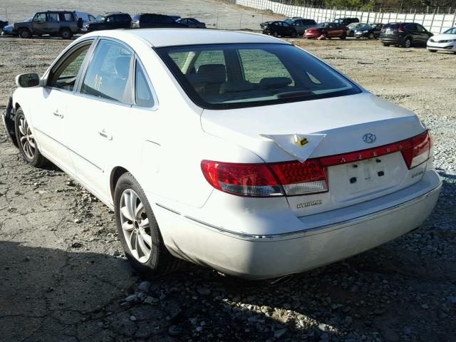 KMHFC46F17A176074 - 2007 HYUNDAI AZERA SE WHITE photo 3