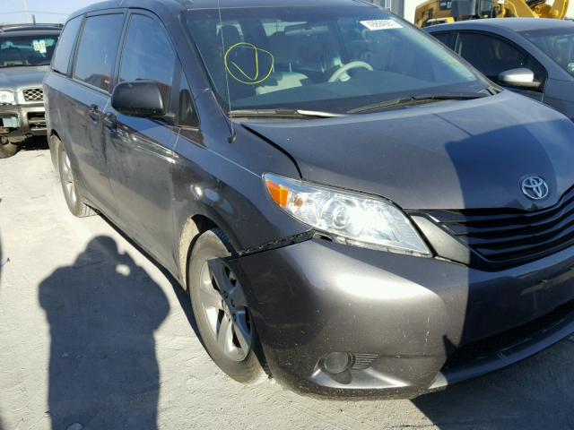 5TDZK3DC4ES405581 - 2014 TOYOTA SIENNA BAS CHARCOAL photo 9