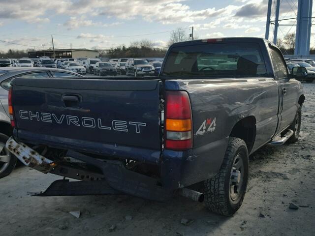 1GCEK14V32Z274870 - 2002 CHEVROLET SILVERADO BLUE photo 4