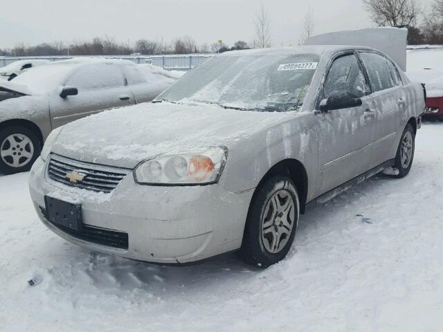 1G1ZS58F47F163984 - 2007 CHEVROLET MALIBU LS SILVER photo 2