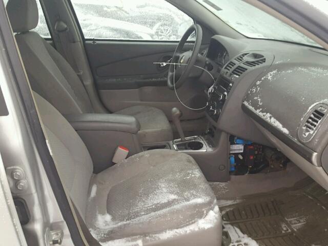 1G1ZS58F47F163984 - 2007 CHEVROLET MALIBU LS SILVER photo 5