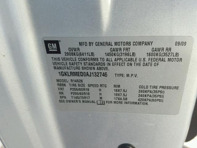 1GKLRMED0AJ132746 - 2010 GMC ACADIA SLT SILVER photo 10