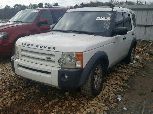 SALAE25415A346484 - 2005 LAND ROVER LR3 SE WHITE photo 2