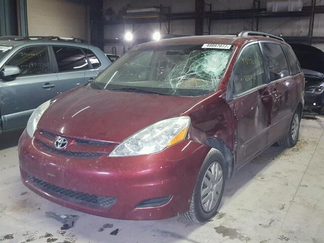 5TDZA23C26S497256 - 2006 TOYOTA SIENNA CE BURGUNDY photo 2