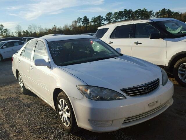 4T1BE32K86U696811 - 2006 TOYOTA CAMRY LE WHITE photo 1