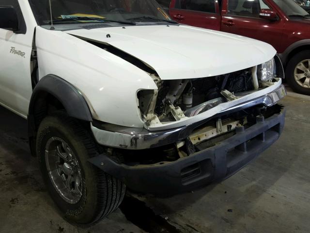 1N6ED27Y0YC363083 - 2000 NISSAN FRONTIER C WHITE photo 9