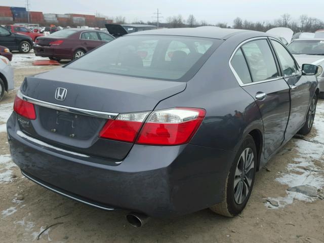 1HGCR2E34DA140393 - 2013 HONDA ACCORD LX GRAY photo 4